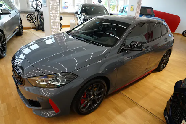 BMW 128ti M Sport Pro Steptronic Individual Lackierung