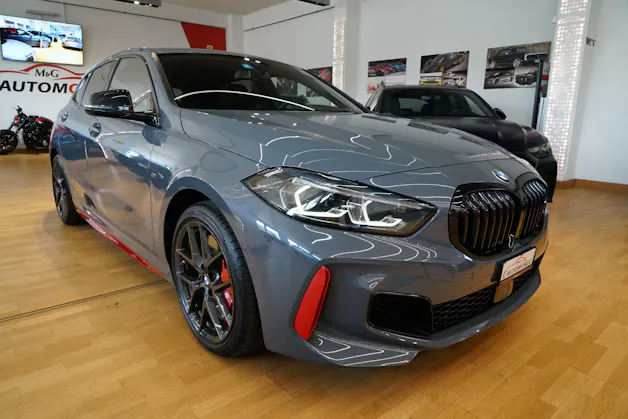 BMW 128ti M Sport Pro Steptronic Individual Lackierung
