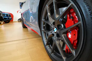 BMW 128ti M Sport Pro Steptronic Individual Lackierung