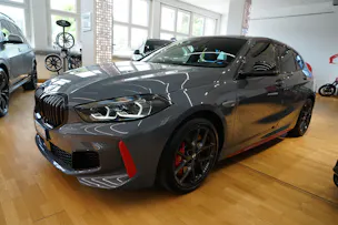 BMW 128ti M Sport Pro Steptronic Individual Lackierung