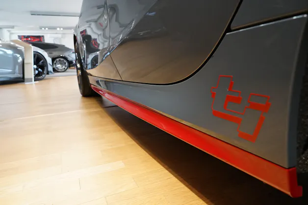 BMW 128ti M Sport Pro Steptronic Individual Lackierung