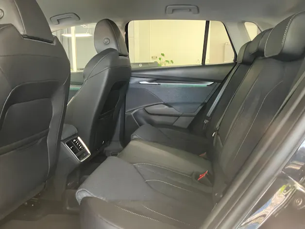 Škoda Elroq 85x Selection 4x4