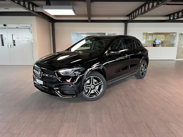 Mercedes-Benz GLA 250 4Matic 8G-DCT Swiss Star