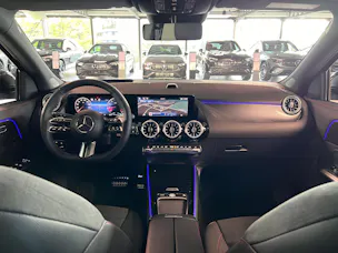 Mercedes-Benz GLA 250 4Matic 8G-DCT Swiss Star