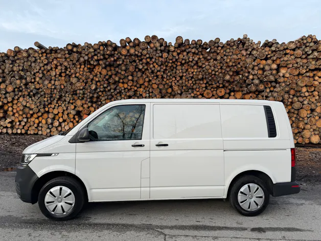 VW T6.1 2.0 TDI Entry