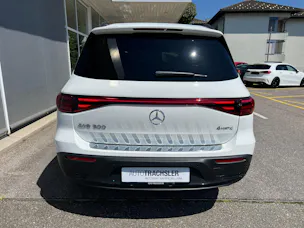 Mercedes-Benz EQB 300 4Matic Swiss Star