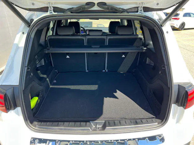 Mercedes-Benz EQB 300 4Matic Swiss Star