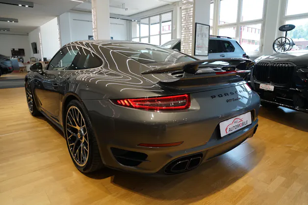Porsche 911 Turbo S PDK Porsche Approved