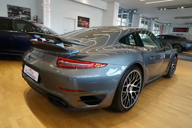 Porsche 911 Turbo S PDK Porsche Approved