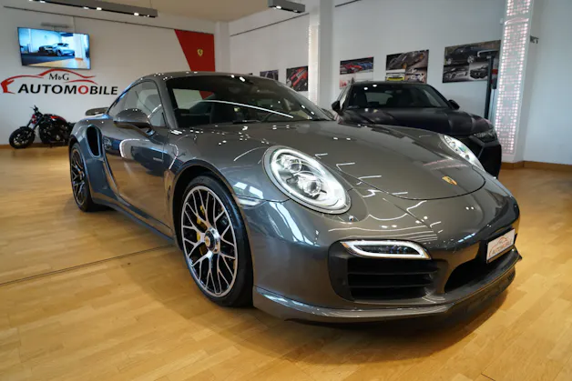 Porsche 911 Turbo S PDK Porsche Approved