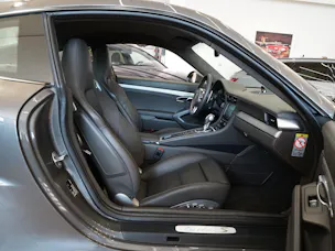 Porsche 911 Turbo S PDK Porsche Approved
