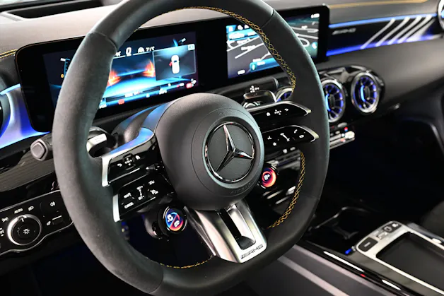 Mercedes-Benz CLA Shooting Brake 45 S AMG 4Matic 8G-DCT
