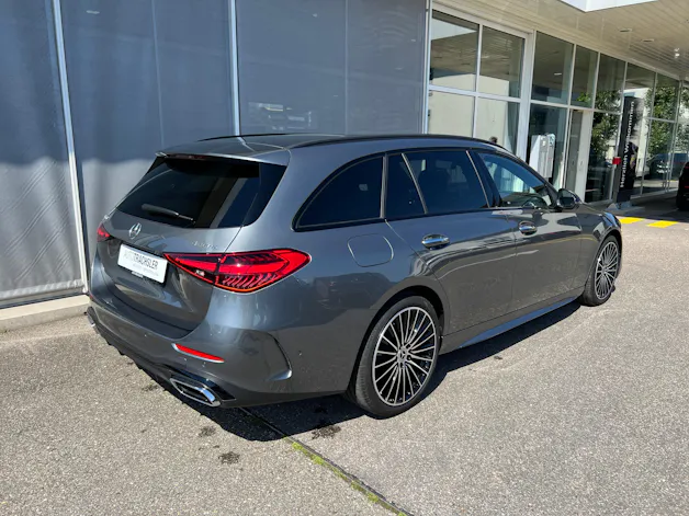 Mercedes-Benz C 300 T 4Matic AMG Line