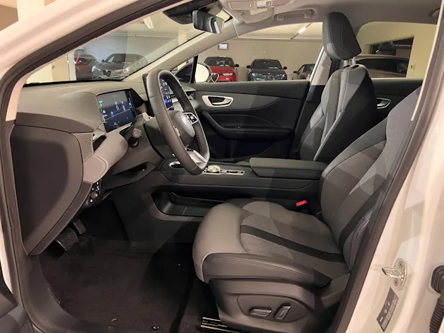 MG 4 EV 64kWh Premium Facelift