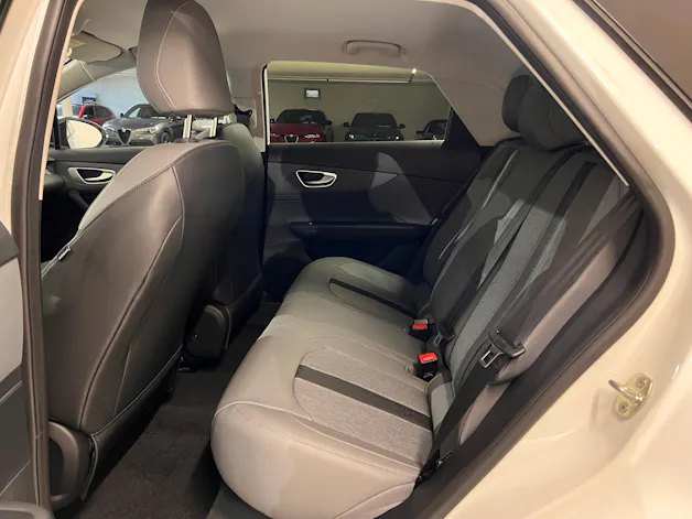 MG 4 EV 64kWh Premium Facelift