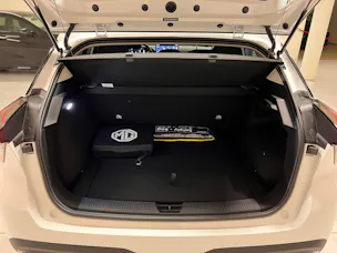 MG 4 EV 64kWh Premium Facelift