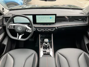 MG HS 1.5 T Hybrid+ Luxury