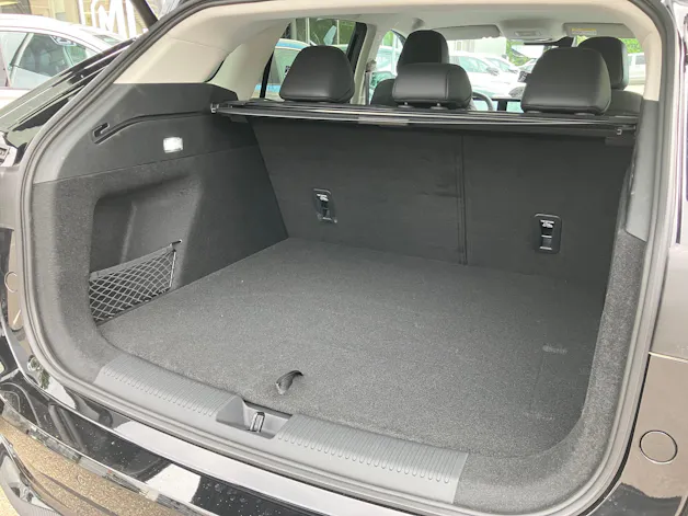 MG HS 1.5 T Hybrid+ Luxury