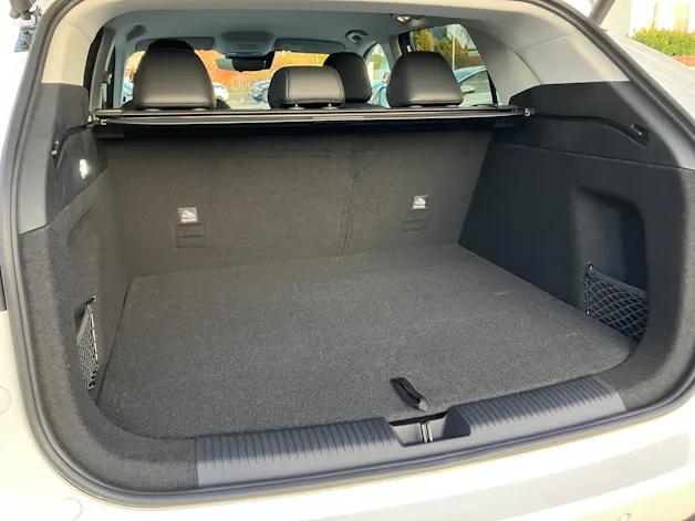 MG HS 1.5 T Hybrid+ Luxury