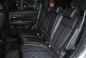Mitsubishi Outlander 2.4 PHEV Diamond 4WD Automatic