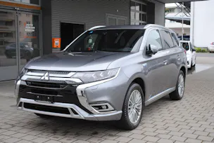 Mitsubishi Outlander 2.4 PHEV Diamond 4WD Automatic