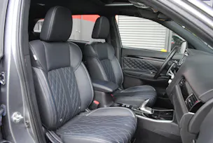 Mitsubishi Outlander 2.4 PHEV Diamond 4WD Automatic
