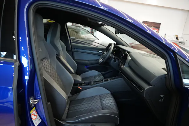 VW Golf 1.5 eTSI mHEV ACT R-Line DSG