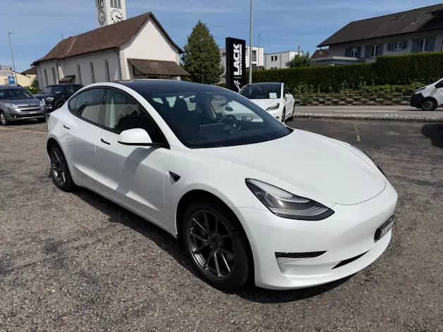 Tesla Model 3 Long Range Dual Motor AWD