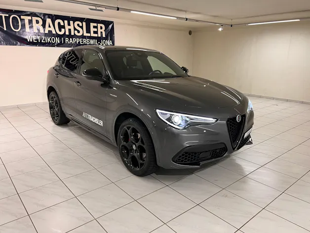 Alfa Romeo Stelvio 2.0 Veloce Premium Sky Q4