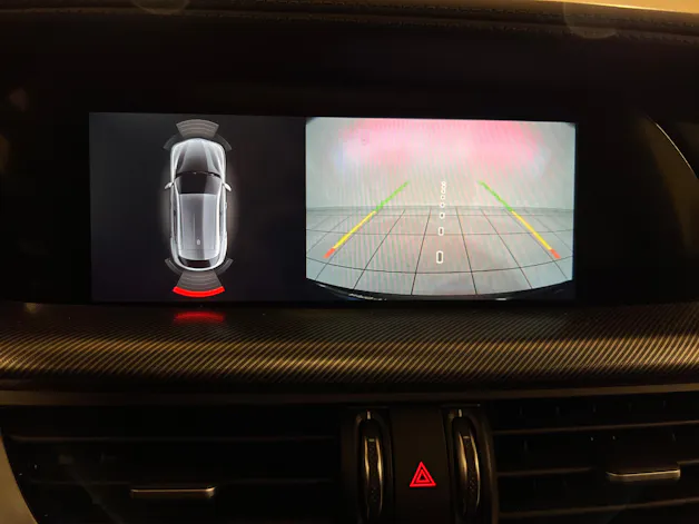 Alfa Romeo Stelvio 2.0 Veloce Premium Sky Q4