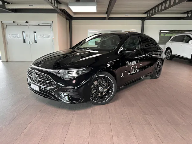 Mercedes-Benz CLA Shooting Brake 220 4Matic 8G-DCT