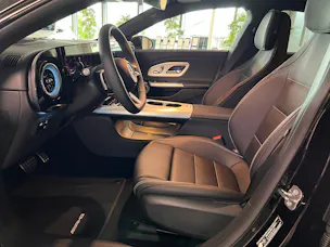 Mercedes-Benz CLA Shooting Brake 220 4Matic 8G-DCT