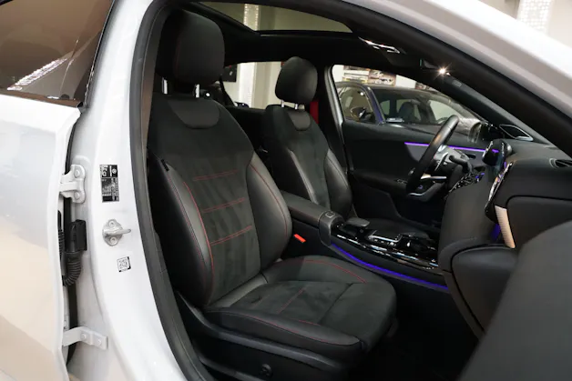 Mercedes-Benz A 35 AMG 4Matic Speedshift