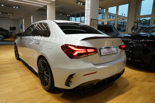 Mercedes-Benz A 35 AMG 4Matic Speedshift