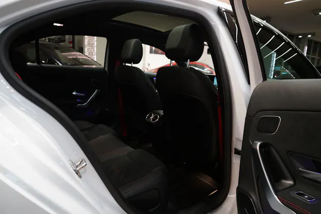 Mercedes-Benz A 35 AMG 4Matic Speedshift