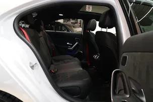 Mercedes-Benz A 35 AMG 4Matic Speedshift