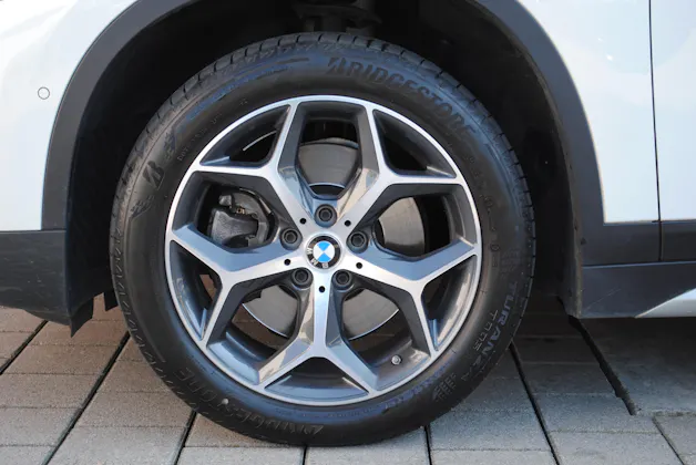 BMW X1 xDrive 20i xLine Steptronic