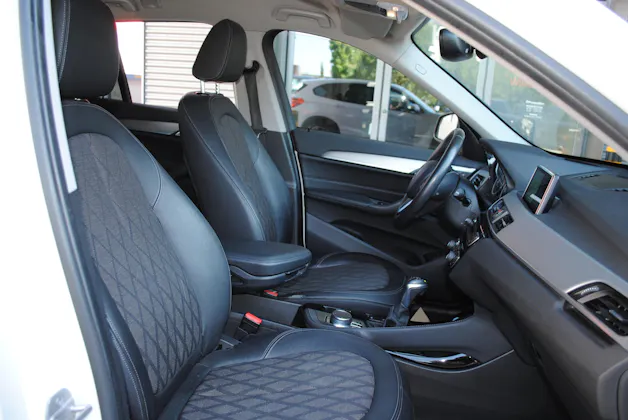 BMW X1 xDrive 20i xLine Steptronic