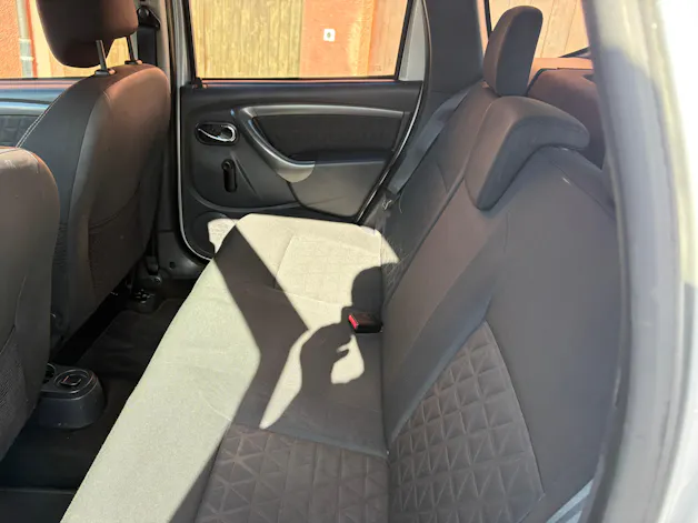 Dacia Duster 1.6 Lauréate 4x4