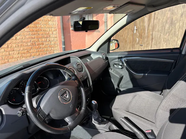 Dacia Duster 1.6 Lauréate 4x4