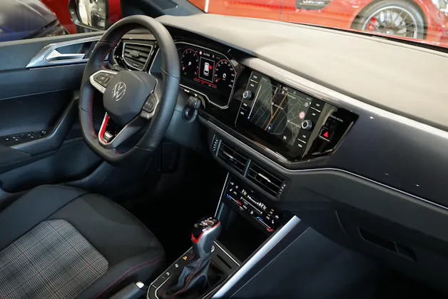 VW Polo 2.0 TSI GTI DSG Kings Red Metallic
