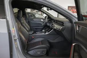 Audi RS6 Avant 4.0 TFSI V8 quattro Carbon Bodykit