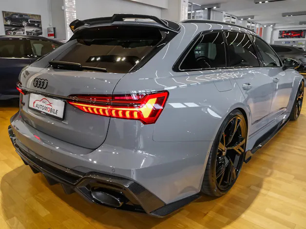 Audi RS6 Avant 4.0 TFSI V8 quattro Carbon Bodykit