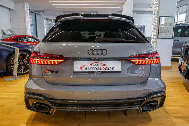 Audi RS6 Avant 4.0 TFSI V8 quattro Carbon Bodykit