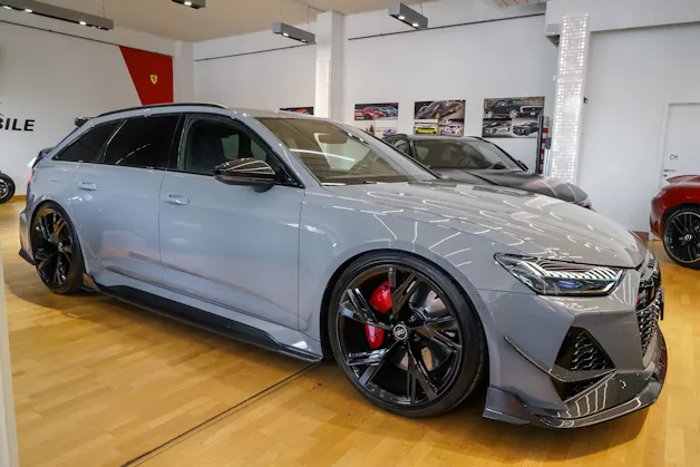 Audi RS6 Avant 4.0 TFSI V8 quattro Carbon Bodykit