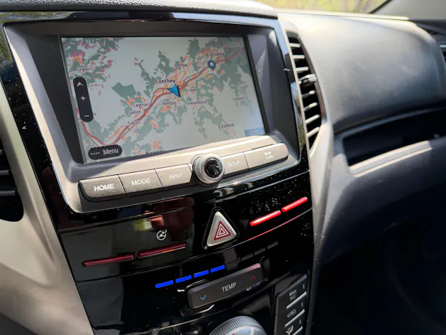 KGM -SsangYong Tivoli 1.6 eXDi Quartz 4WD