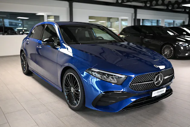 Mercedes-Benz A 180 7G-DCT