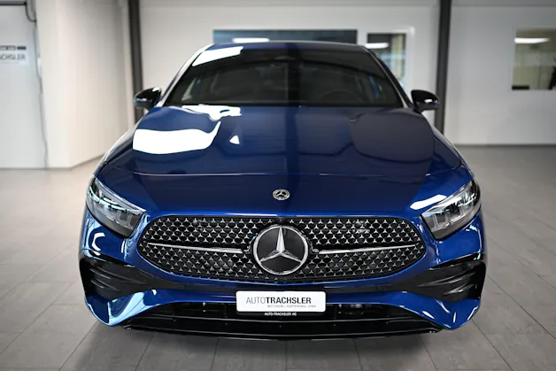 Mercedes-Benz A 180 7G-DCT