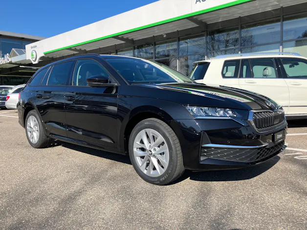 Škoda Octavia Combi 2.0 TSI DSG Selection 4x4