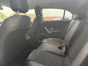 Mercedes-Benz A 180 7G-DCT